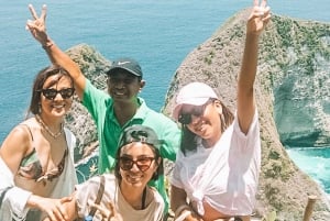 From Bali: Nusa Penida Small Group Tour by Speed Boat
