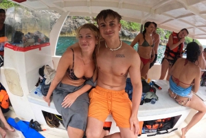 From Bali: Snorkeling at Manta Point Nusa Penida & Land Tour