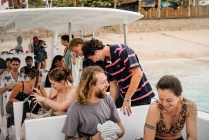 Fra Lembongan: Snorkling ved Manta Point og West Penida-tur