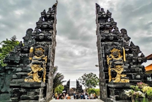 Desde el norte de Bali :Tanah Lot, bosque de Sangeh y templo de Ulun Danu