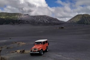 Probolinggosta: Bromo-vuori ja Ijen-tulivuori - 2 päivän kiertomatka