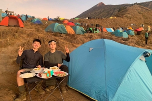 Fra Senaru: 2-dagers vandring til toppen av Mount Rinjani
