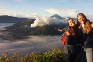Från Surabaya eller Malang: Tumpak Sewu Bromo Ijen Bali 3D2N