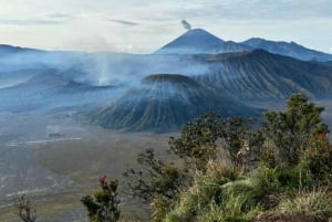 Fra Surabaya: 4-dages tur til Tumpak Sewu, Bromo, Ijen og Bali