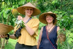 Ubud: Raccolta della fattoria biologica, lezione di cucina a Bali da Pemulan