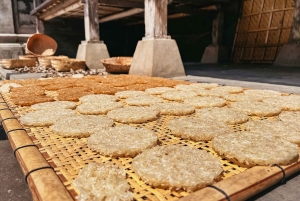 From Ubud: Downhill Bike Tour with Rice Terraces and Meal