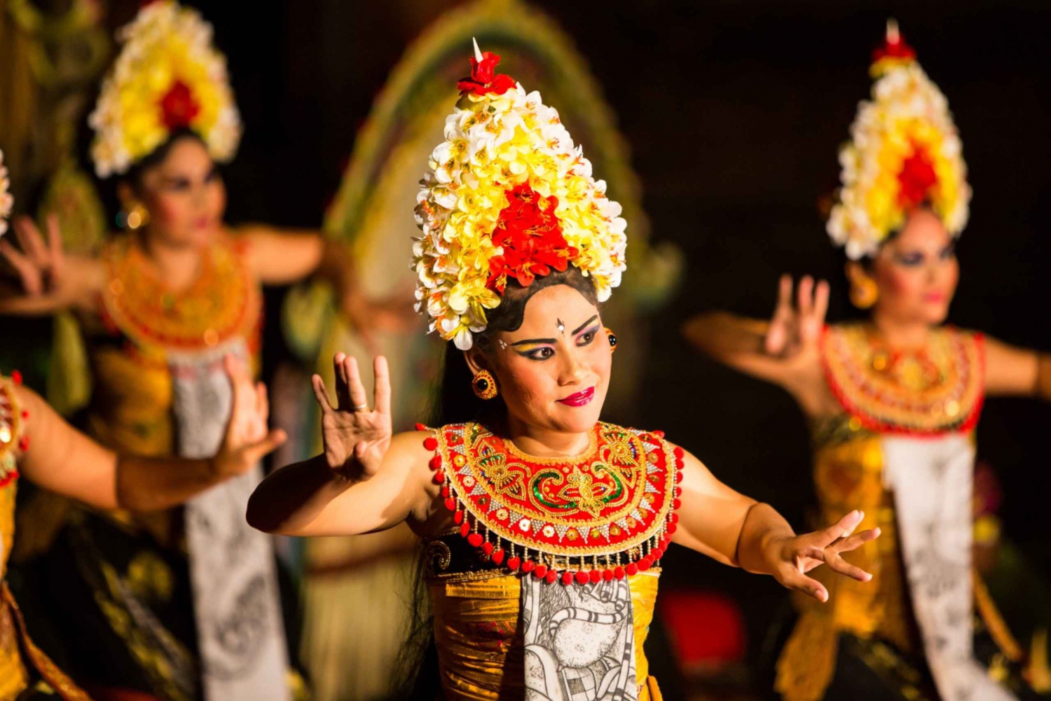 Desde Ubud: Espectáculo de Danza Legong con Traslados al Hotel