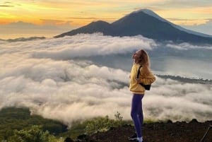 From Ubud: Mount Batur Hiking With Hotspring