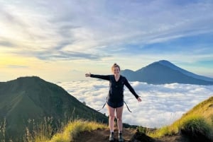 From Ubud: Mount Batur Hiking With Hotspring