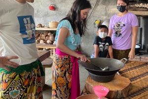 From Ubud: Traditional Bali Coconut Oil Class