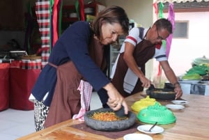 Ubud : Cours de cuisine végétarienne et végétalienne avec visite du marché