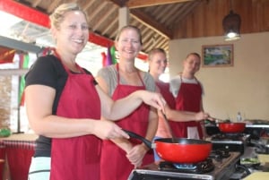 Ubud : Cours de cuisine végétarienne et végétalienne avec visite du marché