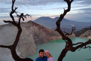 From Yogyakarta or Surabaya: Mount Bromo and Ijen Blue Fire