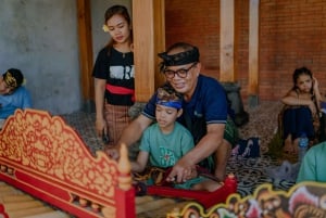 Gianyar: laboratorio culturale balinese con danza e musica