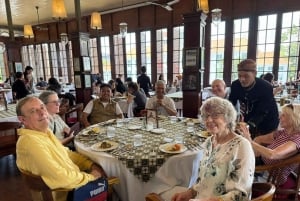 ジャカルタ：ジャワ島からバリ島への列車ツアー（ホテル宿泊付き）