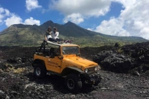 Kintamani: Jeep Sunrise Trekking with Hot Spring Kintamani