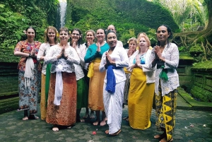 Kintamani: Sunrise Yoga, Meditation, Earth & Water Rituals
