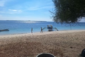 Lombok: Wypożycz prywatny samochód z kierowcą-przewodnikiem