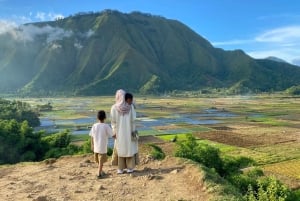 Lombok: Wypożycz prywatny samochód z kierowcą-przewodnikiem