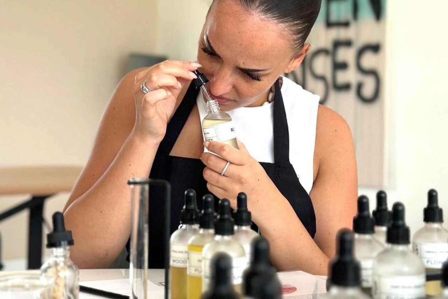 aula de fabrico de óleos corporais