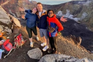 Mount Agung Sunrise Tour – Highest Peak Adventure 3142m