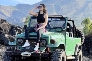 Monte Batur: tour all-inclusive in jeep all'alba e in lava nera
