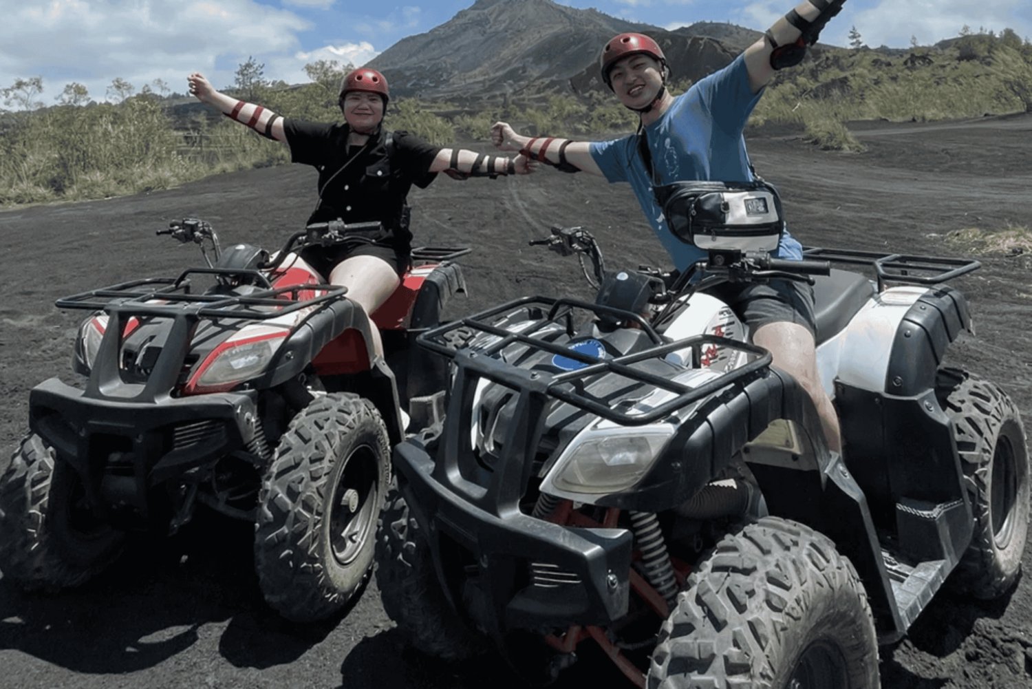 Mount Batur: ATV-firehjuling med svart lava og sandeventyr