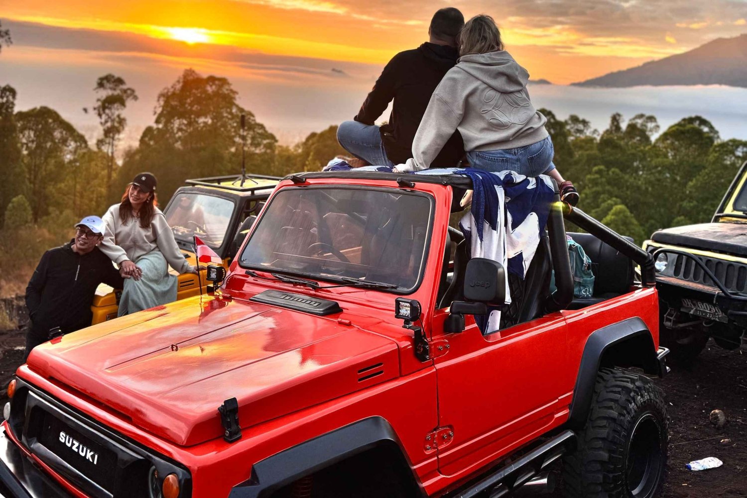 Mount Batur jeep-tur i soluppgången, svart lava, dolt vattenfall i Ubud