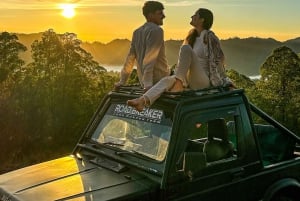 Wschód słońca na Mount Batur Jeep i wycieczka do naturalnych gorących źródeł