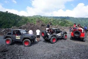 Mount Batur: Sunrise Jeep Tour & Natural Hot Spring