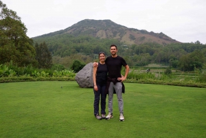 Mont Batur : safari privé en 4x4 Volkswagen et volcan
