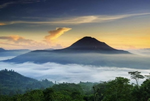 Mount Batur: Sunrise Dirt Bike Trek with Trained Riders