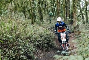 Mount Batur: Sunrise Dirt Bike Trek with Trained Riders