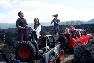 Monte Batur: tour in jeep all'alba e sorgenti termali naturali