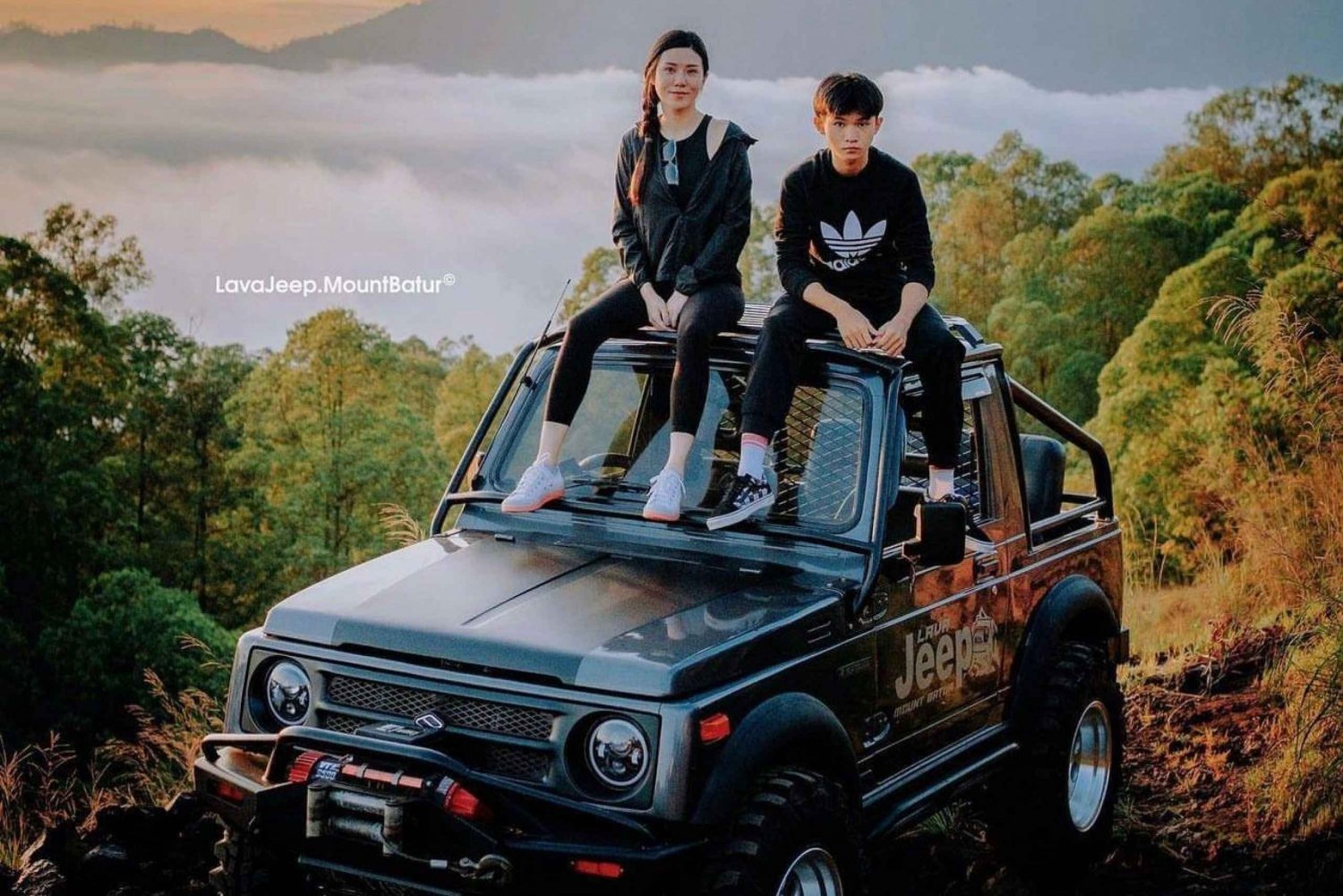 Mount Batur soluppgång Jeep äventyr med Hotspring