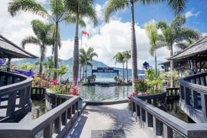 Monte Batur en jeep al amanecer, Toya Devasya y cascada