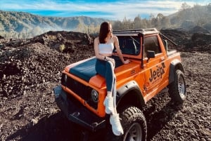 Monte Batur en jeep al amanecer, Toya Devasya y cascada