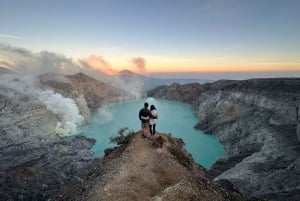 Escursione notturna al cratere vulcanico del Monte Ijen da Bali