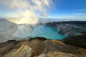 Mount Ijen Volcanic Crater Overnight Trip from Bali