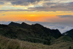 Trekking sul Monte Rinjani: 3 giorni/2 notti, vetta, lago e sorgenti termali