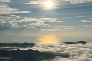 Fiske på Bali med traditionell båt