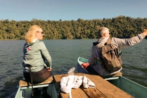 Munduk: Canoagem no lago e descoberta de um templo secreto