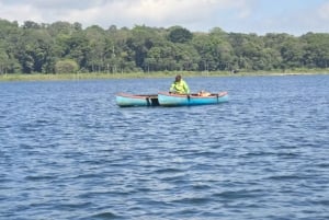 Munduk : Randonnée dans la jungle des lacs jumeaux avec canoë et chute d'eau