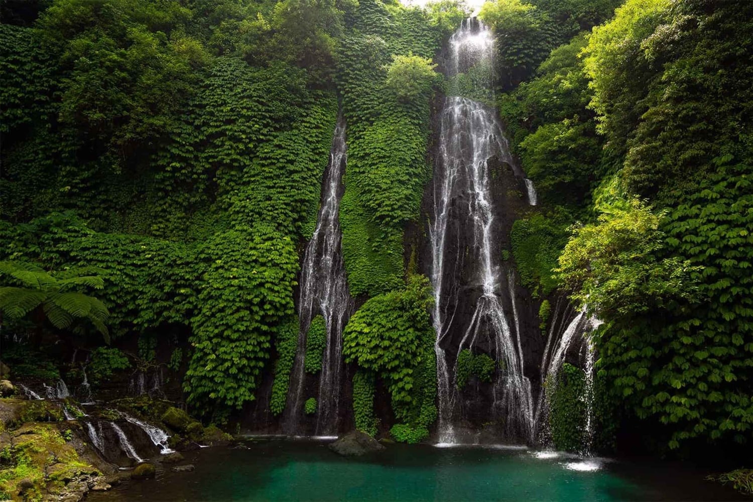 North Bali: Banyumala Waterfall and Ulun Danu Beratan Temple