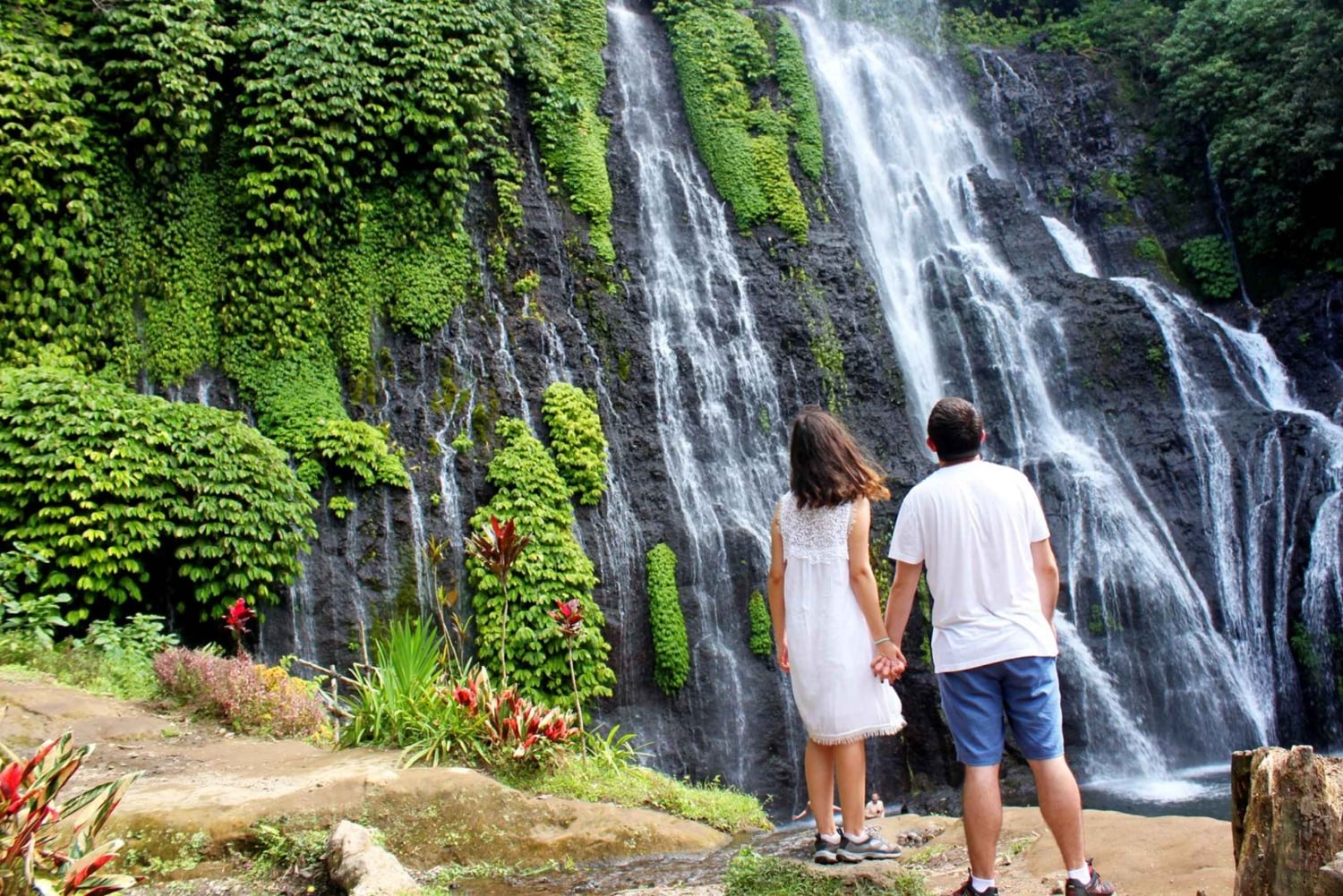 North Bali: Banyumala Waterfall and Ulun Danu Beratan Temple