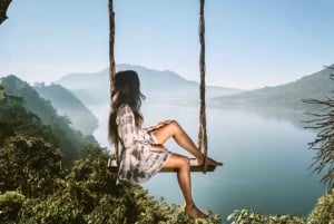 Nordbali: Delfin-Schnorcheln bei Sonnenaufgang & Wasserfall-Klippensprung