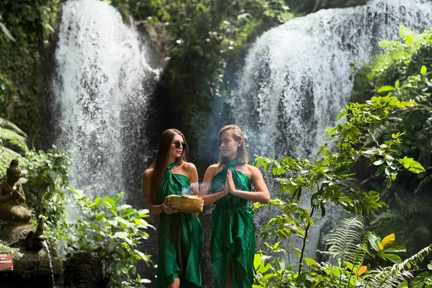 Noord-Bali: oude bomen en heilig ritueel in Bayan