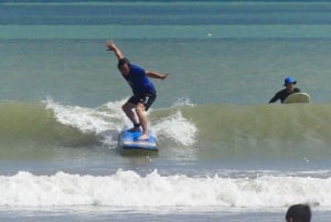 Nusa Dua: Bali Surfing for Beginners and Intermediates