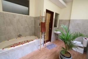 Nusa Dua: Luxury Balinese Massage with Hotel Transfers