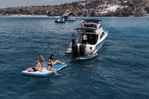 Nusa Dua: Udflugt med luksusyacht og koralfiskeri ved solnedgang